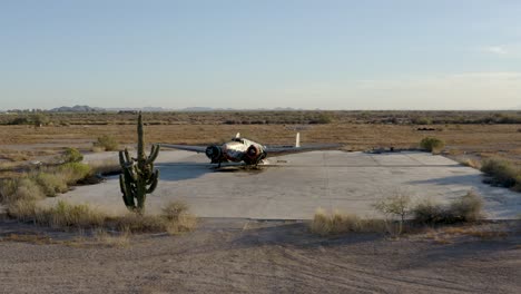 Abandoned-Aircraft-in-the-Desert-Boneyard