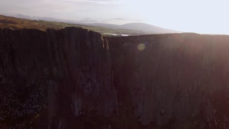 Dragonstone-Cliffs