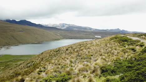 Atemberaubende-Luftaufnahme-über-Einem-Naturschutzgebiet-Und-Nationalpark-In-Südamerika