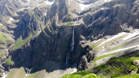 Slow-drone-flight-towards-a-waterfall---Ordesa-Gavarnie-Fall-France
