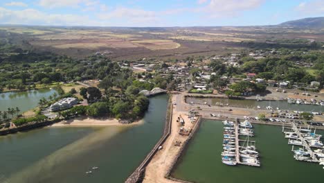 Vista-Panorámica-Aérea-De-Drones-Del-Puente-Haleiwa-En-Oahu-Hawaii