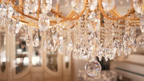 Rotating-close-up-of-candelabra-chandelier