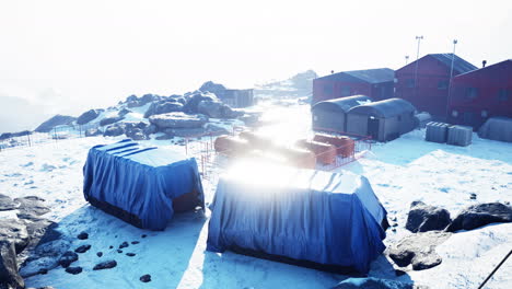 Antarctica-station-under-summer-sun