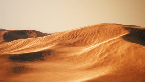 Wunderschöner-Sonnenuntergang-über-Den-Sanddünen-Der-Sahara-In-Marokko