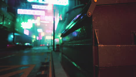 Verschwommenes-Bokeh-Lichtschild-Entlang-Der-Straße-Im-Nachtleben-Der-Innenstadt-Von-Seoul