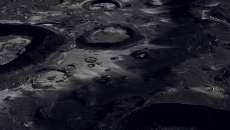 Mondoberfläche-Mit-Vielen-Kratern