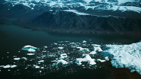 Panoramic-view-of-big-Glacier-at-Alaska