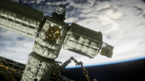 Internationale-Raumstation-über-Den-Von-Der-NASA-Bereitgestellten-Elementen-Des-Planeten-Erde