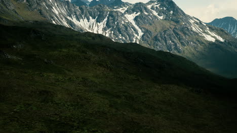 Schöner-Panoramablick-Auf-Die-Berge