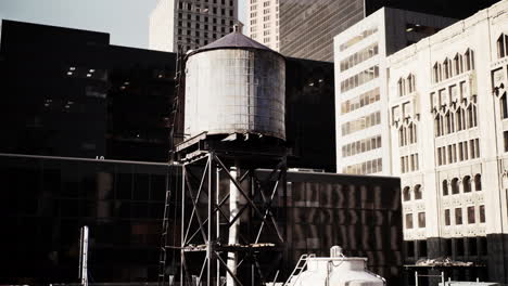Wolkenkratzer-Und-Hohe,-Dünne-Gebäude-In-New-York-City,-Manhattan