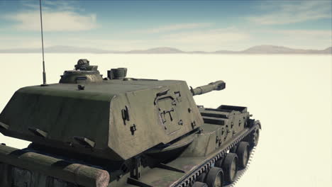 Tanque-Militar-En-El-Desierto-Blanco