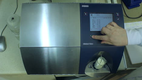 Milk-analysis.-Analysis-of-milk-sample-on-laboratory-equipment.
