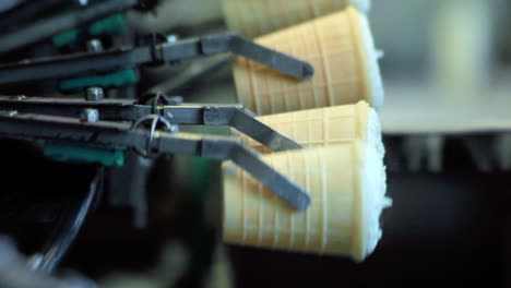 Ice-cream-production-line.-Food-processing-machinery.-Dairy-products