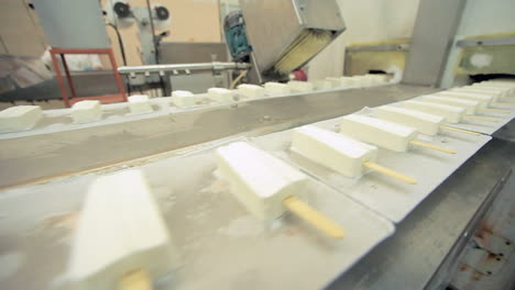 Ice-cream-production-line.-Food-processing-plant.-Ice-cream-manufacturing